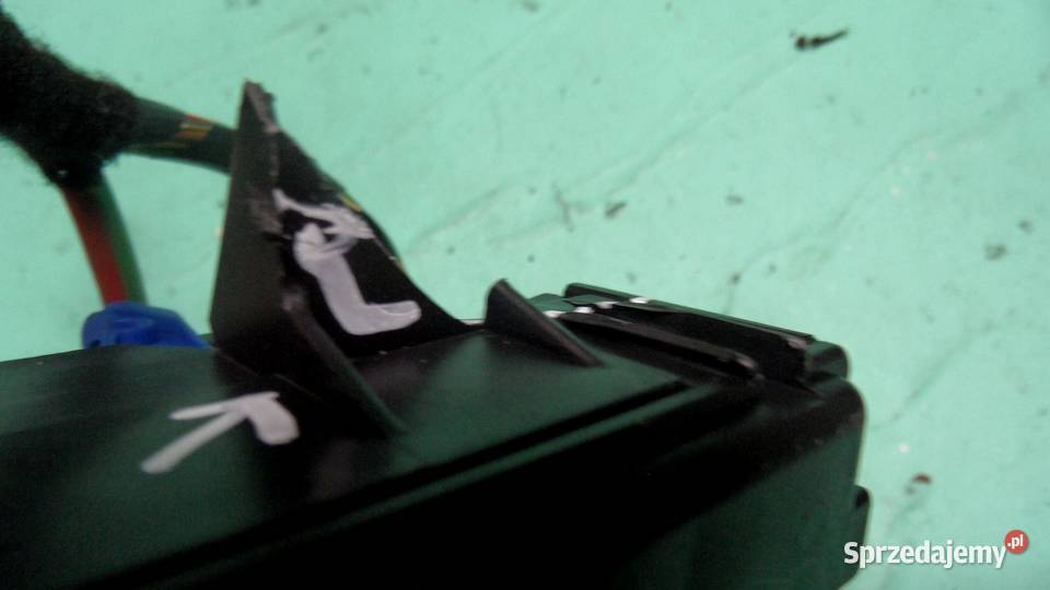 OPEL MERIVA B 14 B 11r skrzynka bezpieczników