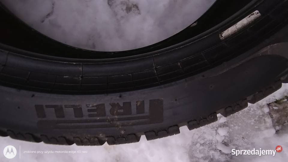 Opona zimowa BMW Pirelli rsc 245 40 19 150 Samochodowe