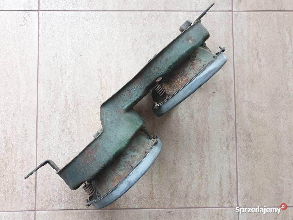 BMW E21 Ramkaokularmocowanie przednich lamp Legnica