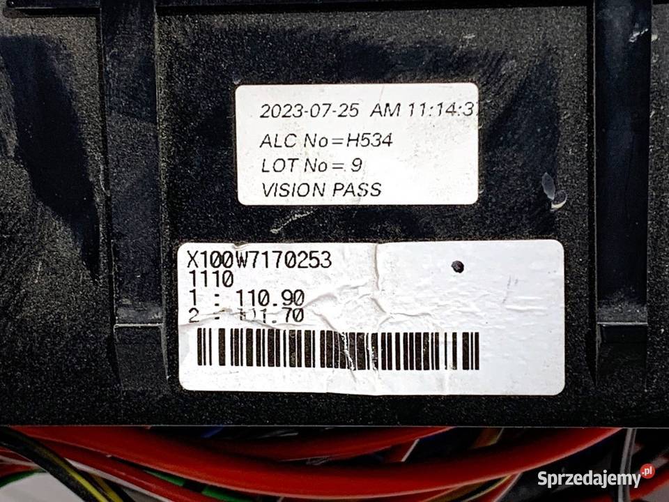 SKRZYNKA BEZPIECZNIKÓW SSANGYONG TIVOLI