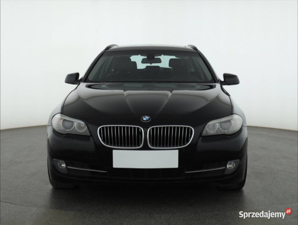 BMW 5 520d nieuszkodzony