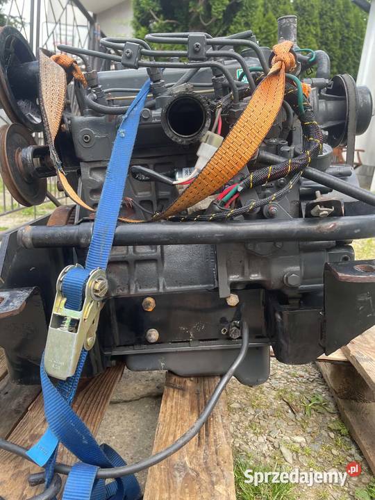 Silnik Kubota D905E z pompą hydrauliczną Dębica