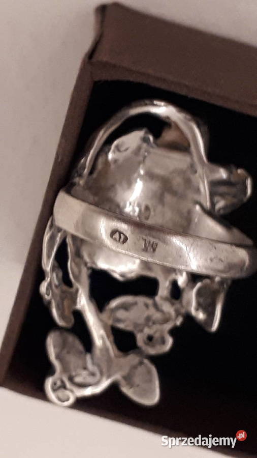 pierścionek srebrny z różą mazowieckie sprzedam