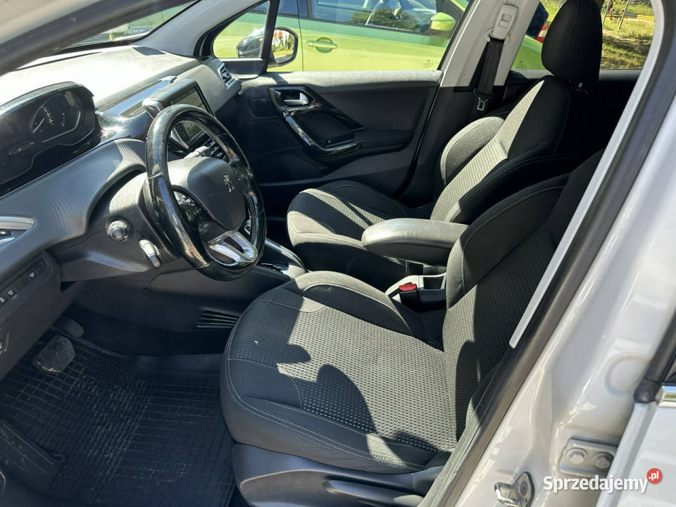 Peugeot 208 Automat liftingu 1 włpolski salon gniazdo USB