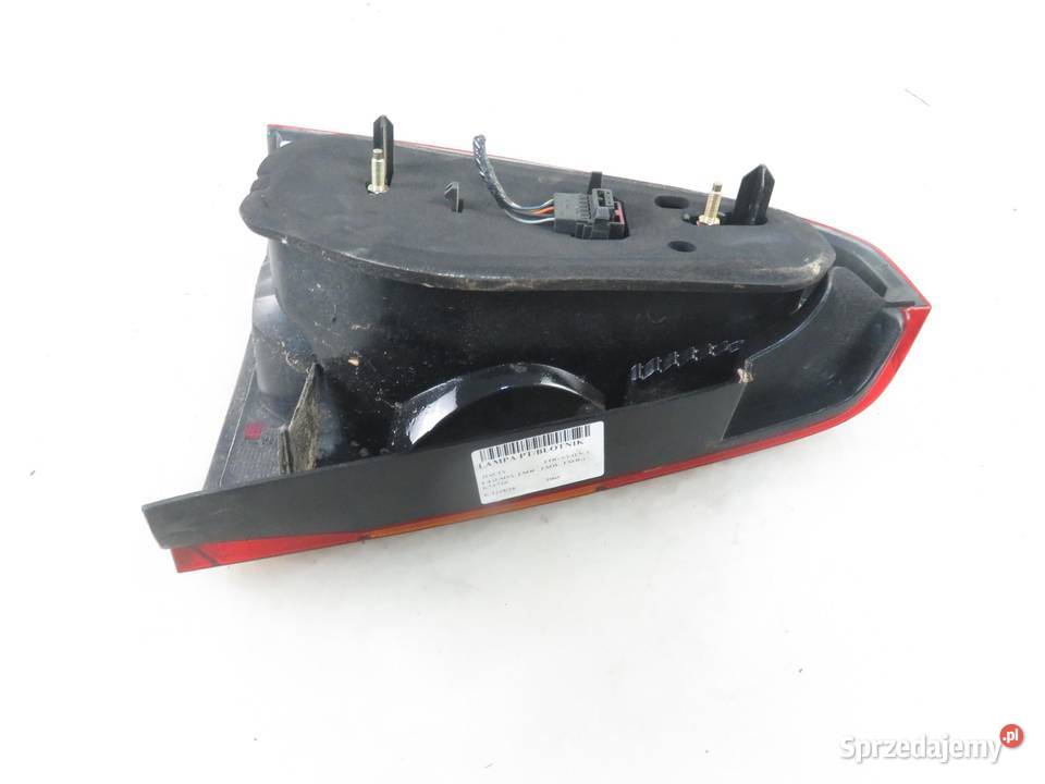 LAMPA PRAWA TYLNA DACIA LOGAN 8200211019 sprzedam