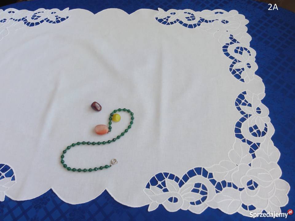 Serwetki bieżniki wyszywane ręcznie haftem biały Lublin sprzedam