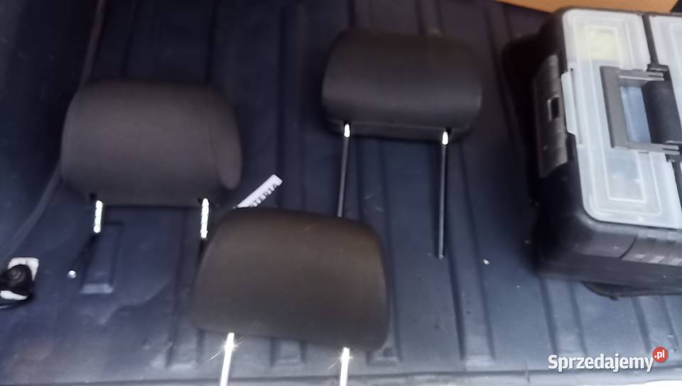 Zagłówki Audi A6 C5 Głuchołazy sprzedam