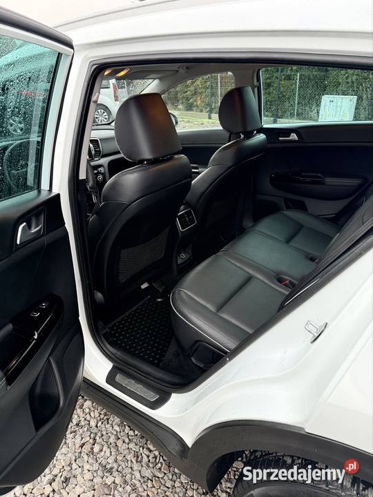 Kia Sportage 16 benzyna 2016r nawigacja