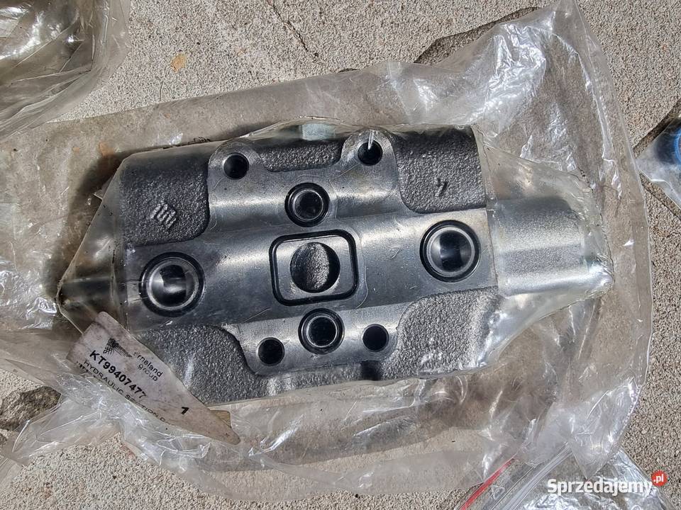 KVERNELAND 856 Zawór hydrauliczny Żnin sprzedam