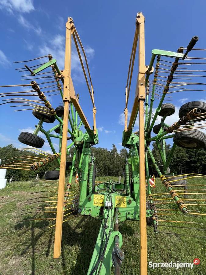 Zgrabiarka SaMASZ z2780 w stanie Mrągowo
