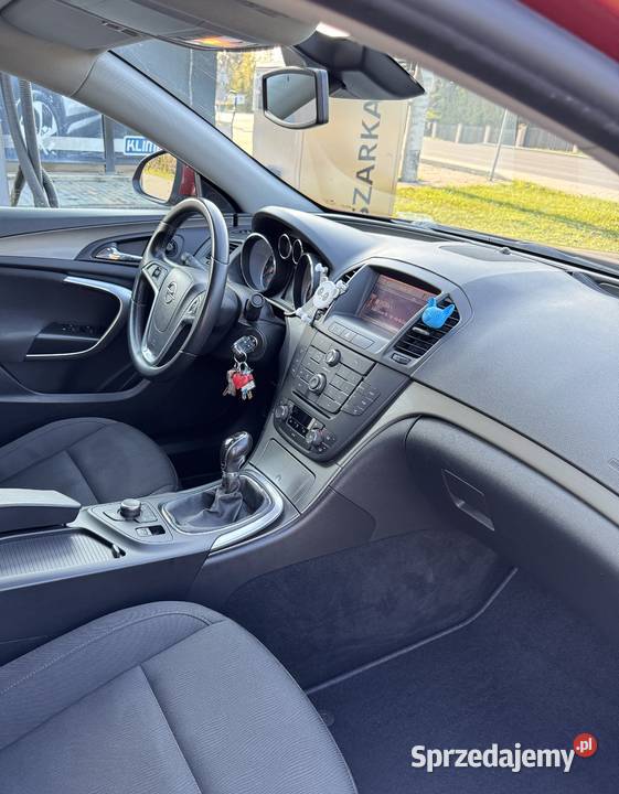 Opel Insigniabenzyna 18niski przebieg manualna Tarnów