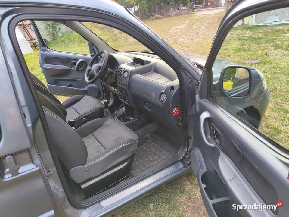 Peugeot Partner 16 90 w całości na części diesel Kielce