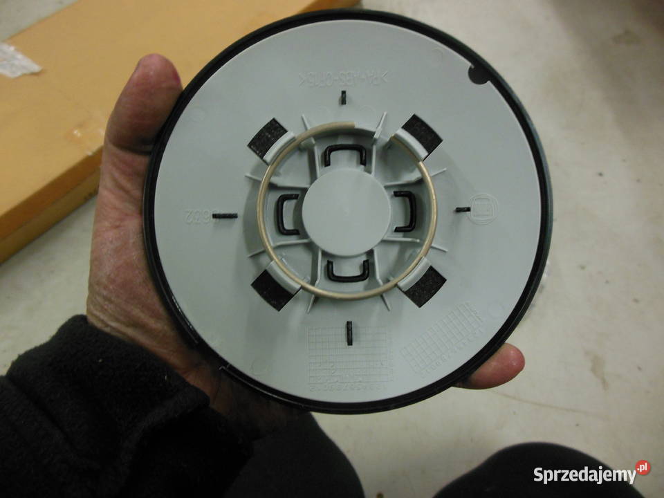 Kołpak dekielek FIAT 500 O7 OR 51877477 CZERWONY śląskie