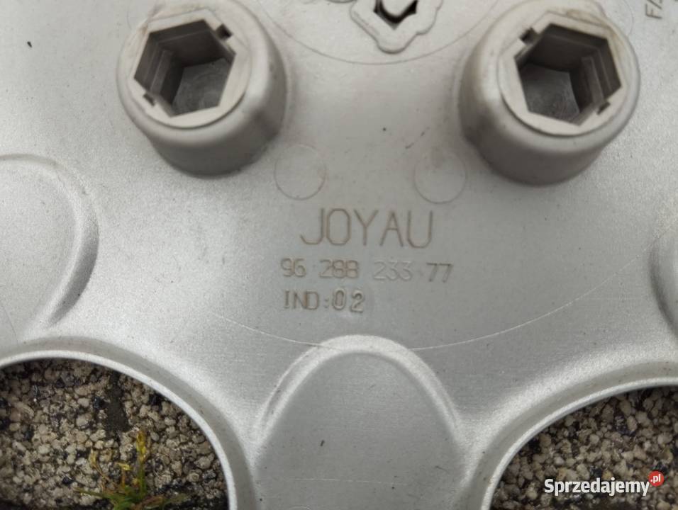 Kołpak Peugeot 13 JOYAU 9629823377 sztukę sprzedam