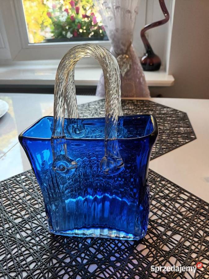 Mam do sprzedania szklane torebki Murano 300