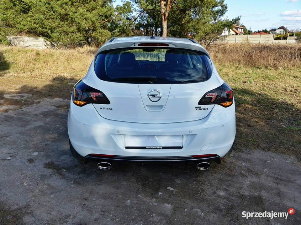 Opel Astra 16 T OPC Piła