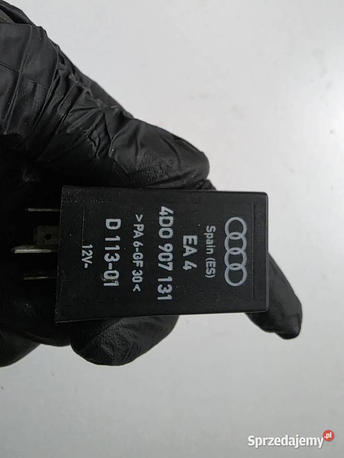 Przekaźnik oświetlenia Audi A8D2 4D0907131 Iława