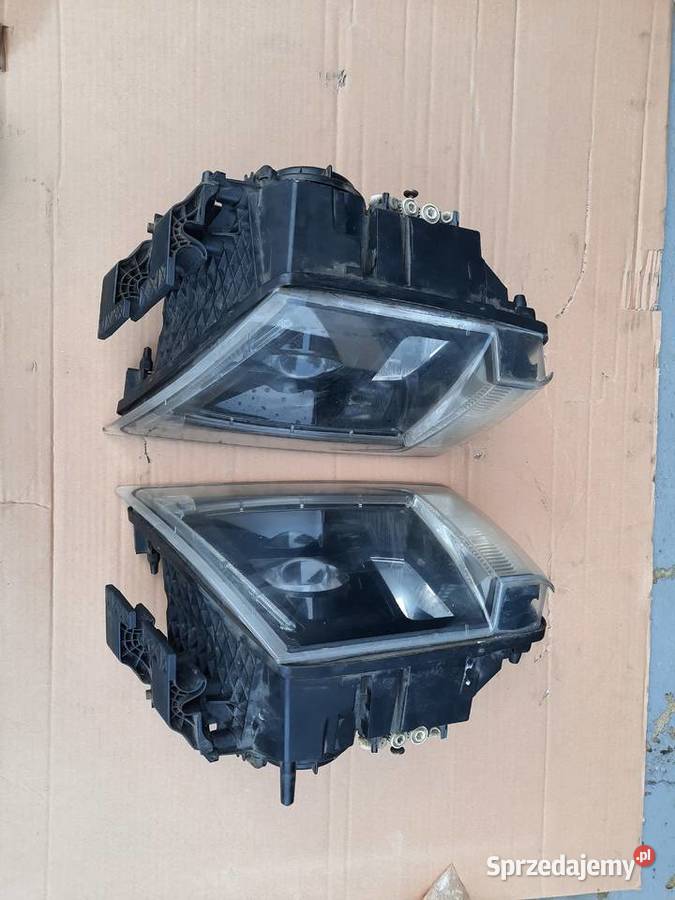 Lampa przód ksenon Volvo FH16 Prawe Staszów