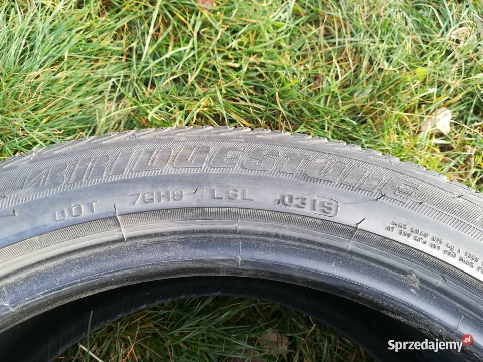 Opona 22545 R17 używana dot 0315 letnia Kręćkowo