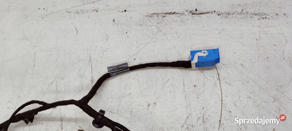 WIĄZKA BOCZKA DRZWI LEWY P AUDI A4 B9 8W0971035R Materiały instalacyjne Przystajń