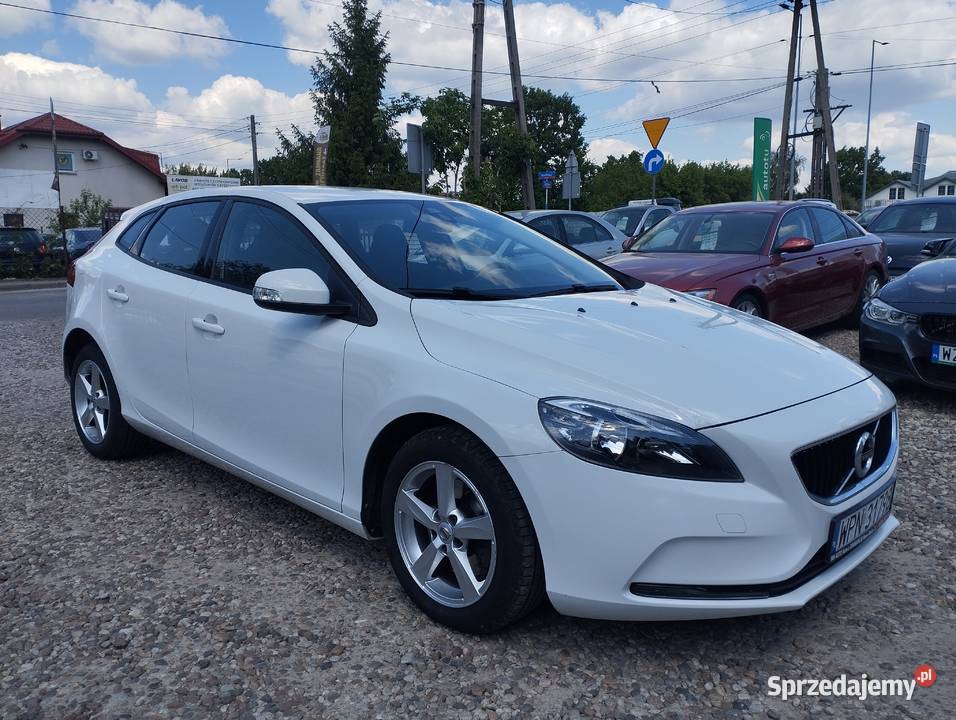 Volvo V40 NAVI 20 BENZYNA T2 Hatchback Warszawa