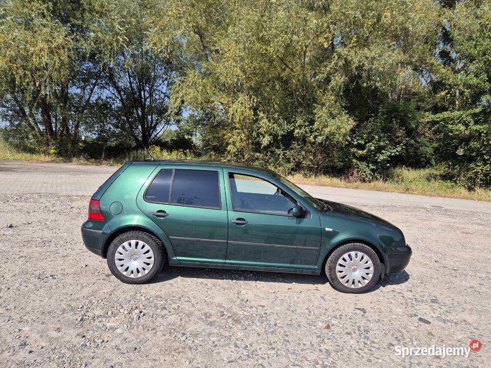 Volkswagen Golf 4 19 SDI 68 BEZ TURBO ZadbanyNie Bujaków