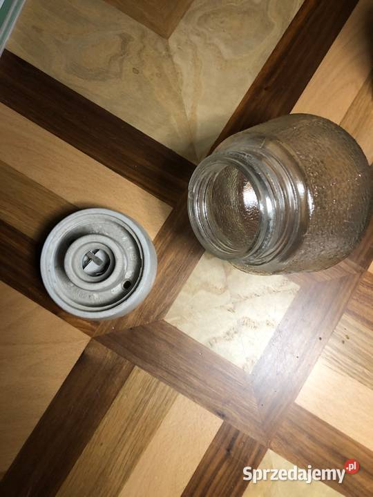 Stara lampa kinkiet PRL Polska porcelanowa