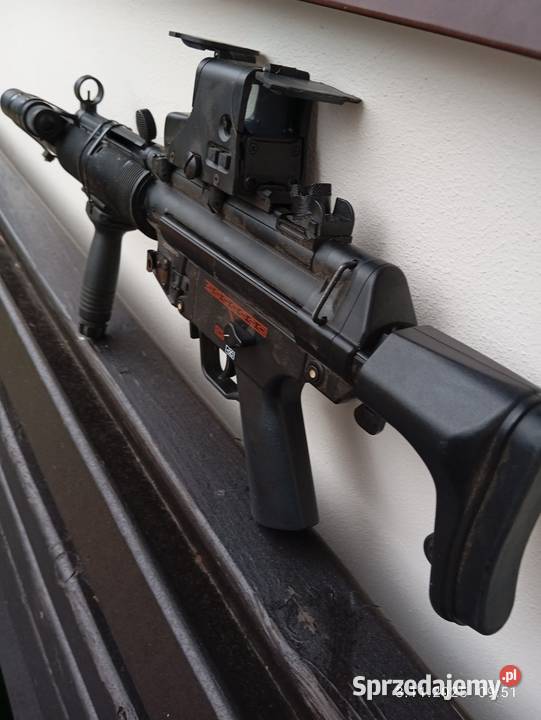 Karabinek pneumatyczny replika waga 35 sprzedam