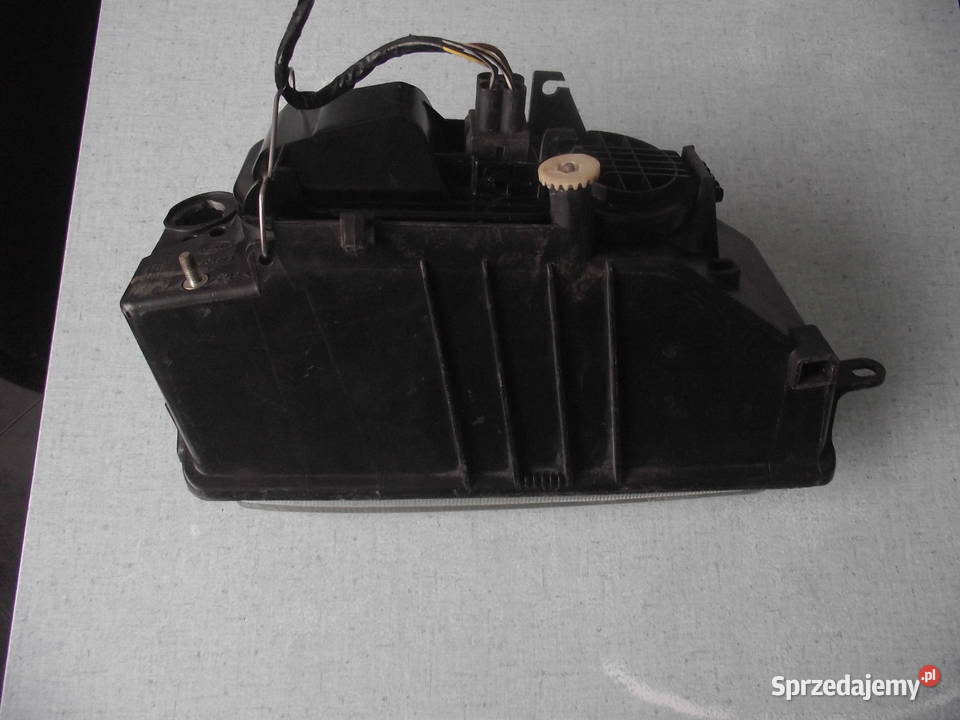 Seat Toledo Reflektor lewy dolnośląskie Wrocław