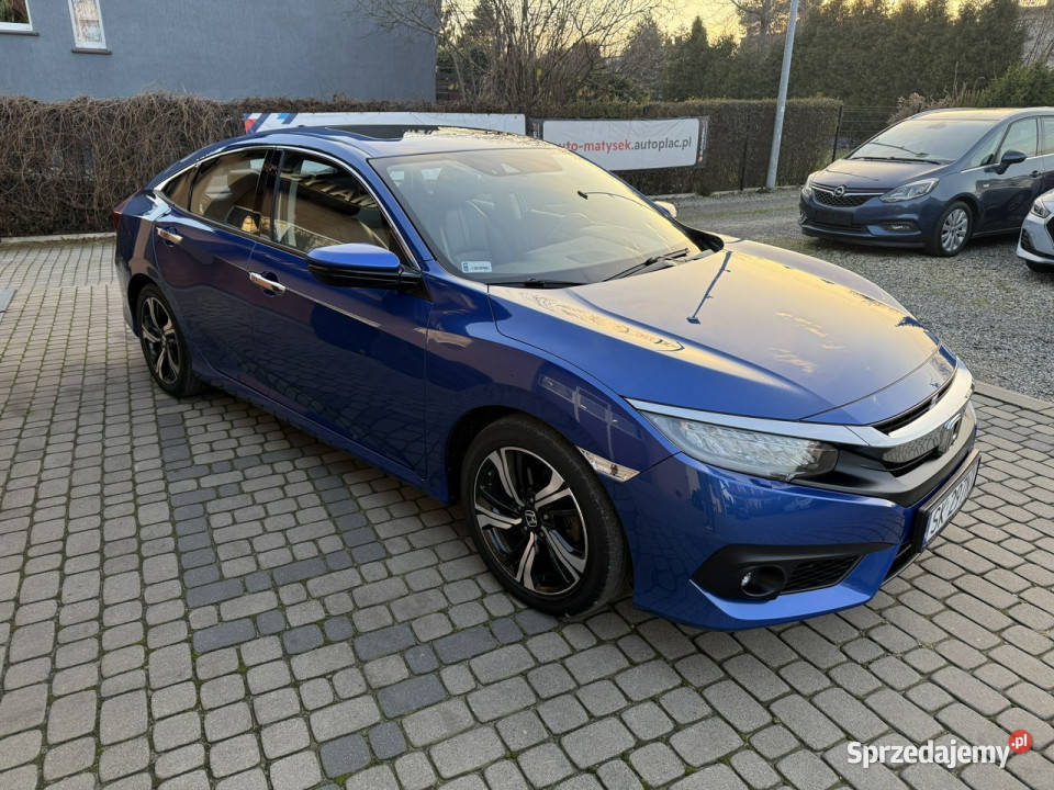 Honda Civic 15 VTEC 182 Klima Kraj Navi Automat
