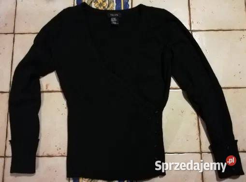 Czarny wełniany swtery w serek z guzikami Faliza Swetry i golfy małopolskie Kraków