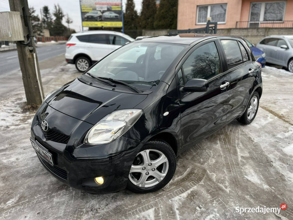 Toyota Yaris 13 1wł 6bieg Klimatronic Bezwyp wielofunkcyjna kierownica śląskie