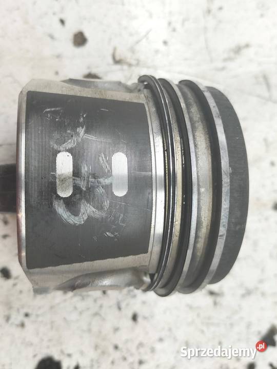 TŁOK KORBOWÓD 75L101 16 HDI Ford Fiesta Mk7 osobowe Blok silnika