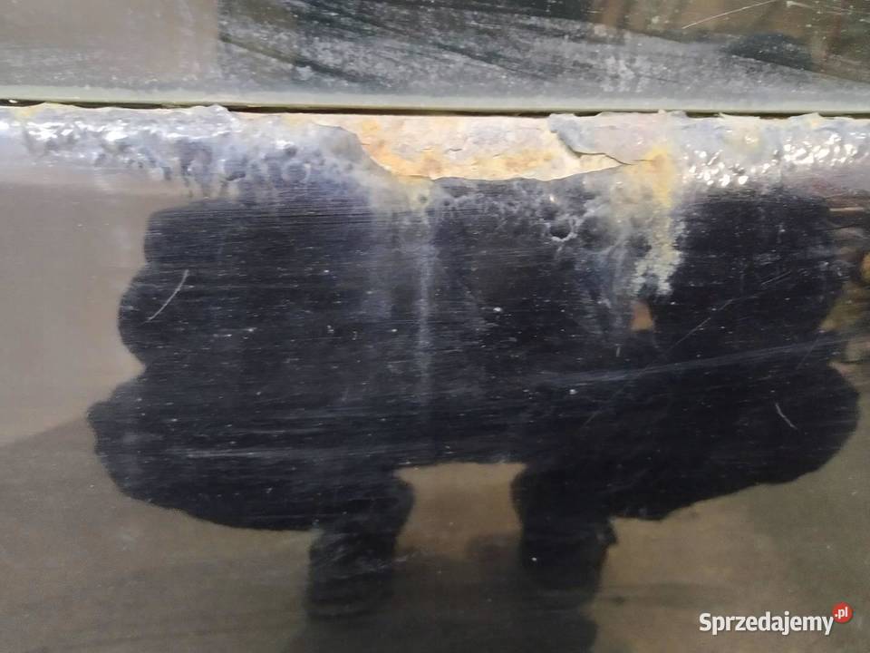 KLAPA TYŁ SZYBA CZARNA VW Volkswagen Touran I osobowe świętokrzyskie