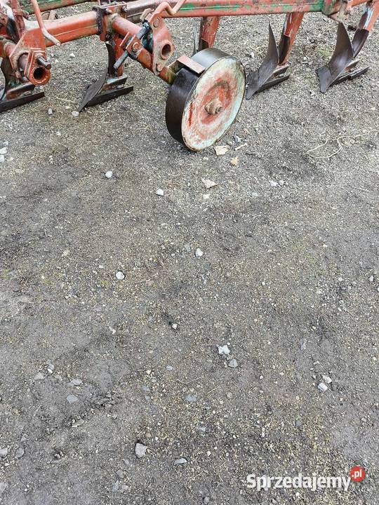 Pług 5 podorywkowy Iłża sprzedam