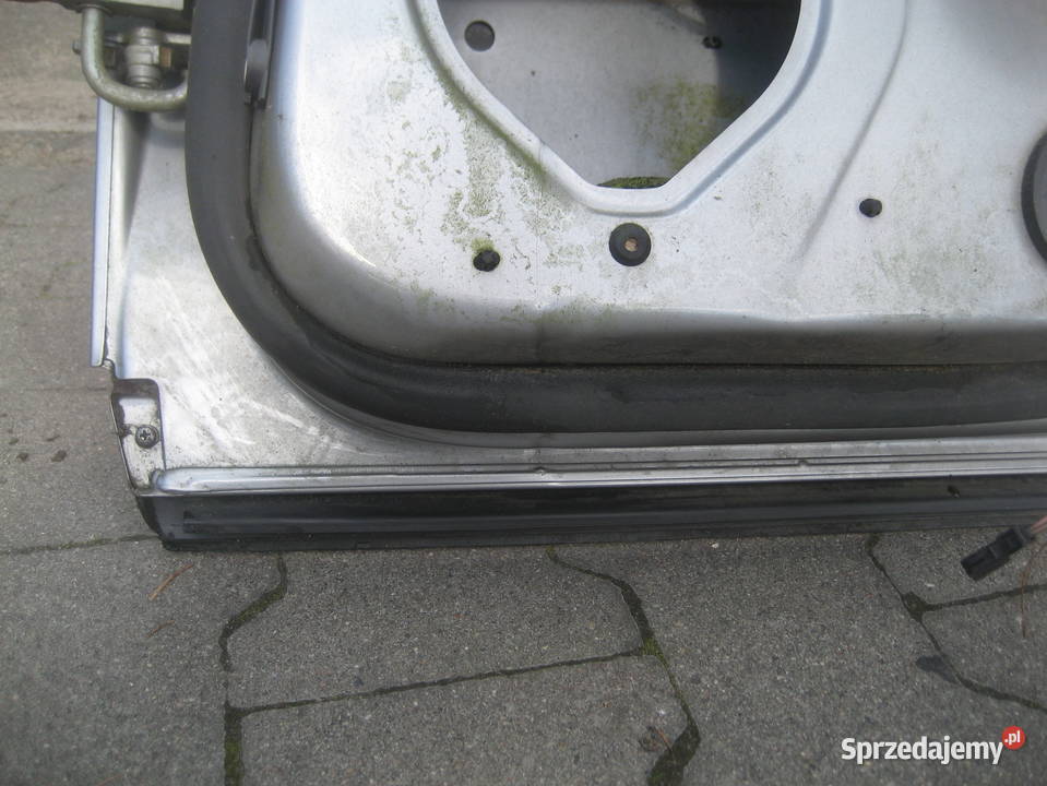audi a4 b6 kombi małysz 0104r drzwi tył prawe wielkopolskie Rakoniewice