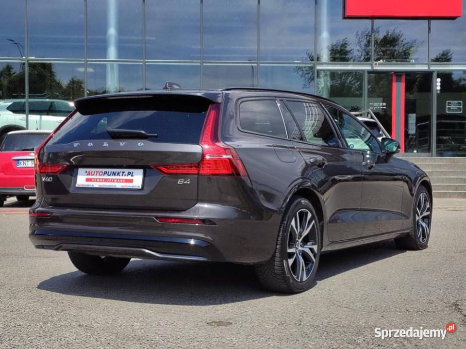 Volvo V60 2023r kamera skóra el klapa FV23 147808km