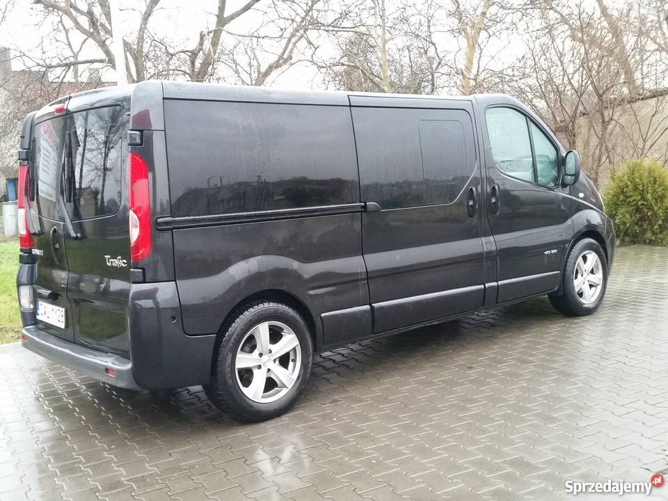 Usługi traspotowe bus 9osobowy Toruń przewóz osób