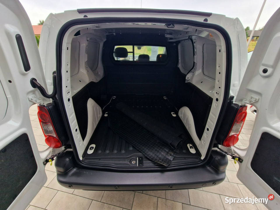 Peugeot Partner NOWY ROZRZĄD OLEJ bezwypadkowy ESP Czarnków