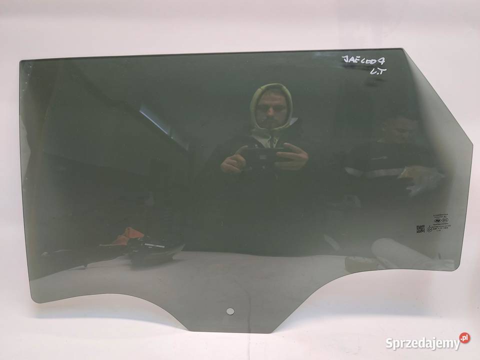 Jaecoo 7 PHEV 2025 szyba drzwi boczna lewa tył