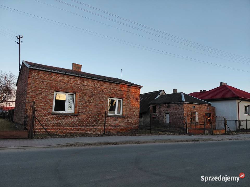 Dom z budynkiem gospodarczym 0zł/m2 Domy Wieluń
