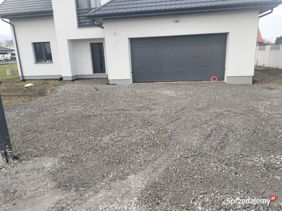 Ogrodzenia Usługi Minikoparką i wywrotką do 35T podkarpackie Podgrodzie