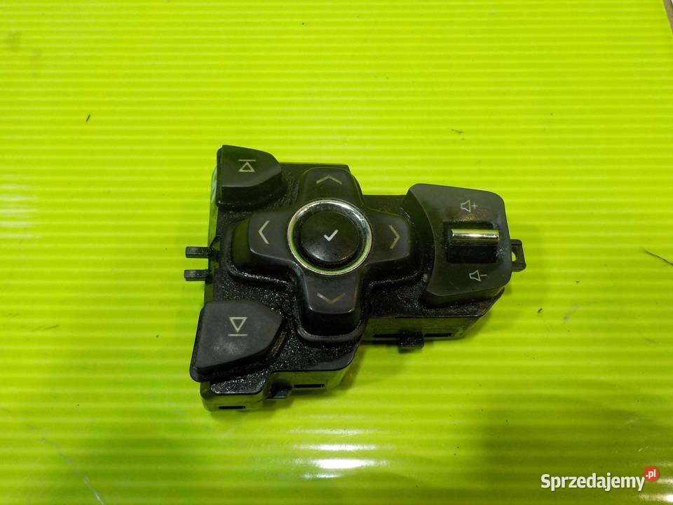 OPEL INSIGNIA A LIFT 16r przelacznik radia Suków