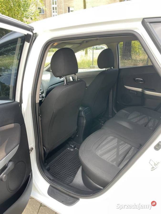 Salon Polska oryginalny lakier bezwypadkowa sprzedam