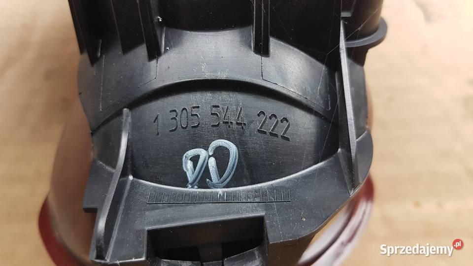 Audi TT 8N0 odbłyśnik lampy xenon prawy