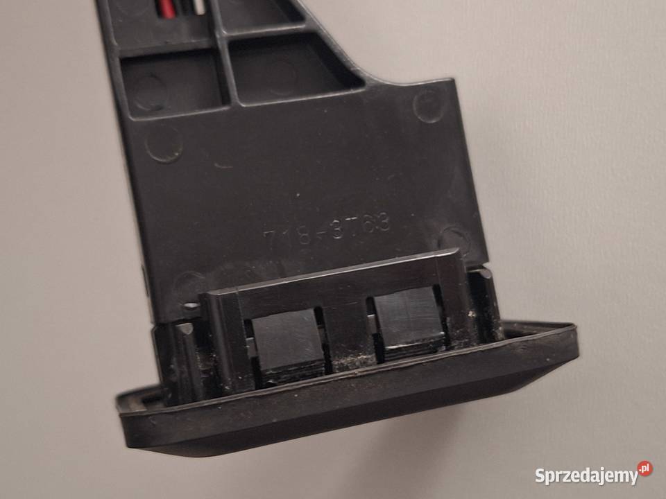 Lexus RX II przcisk zamykania klapy RX 400h 07r Panele sterowania, przełączniki Toruń