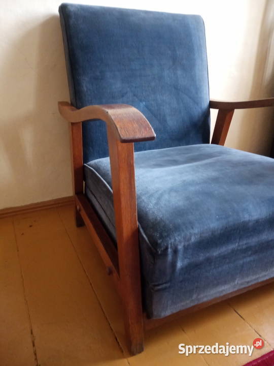 Stary rozkladany fotel