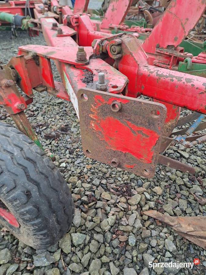 Pług unia arzurowy 4 skibowy nieuszkodzony Pługi Dzierżoniów