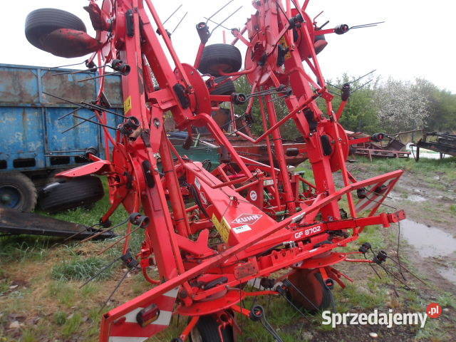 Przetrząsarka przewracarka KUHN GF8702 Tychowo