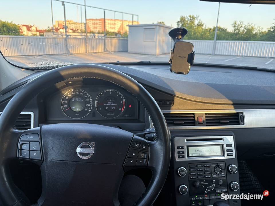Sprzedam Volvo v70 24 d5 220 diesel V70 Lublin